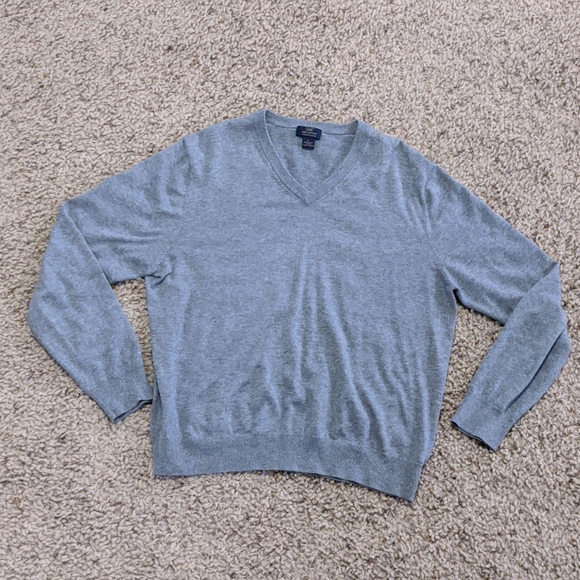 Brooks Brothers Other - Brooks Brothers "346" V-neck Supima Cotton Sweater